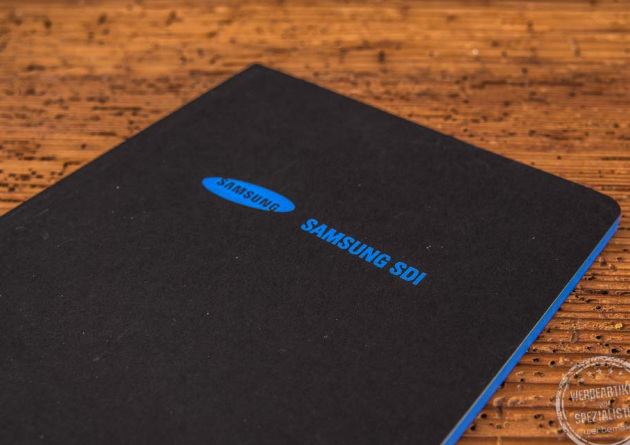 Notebook mit Logoprägung blau