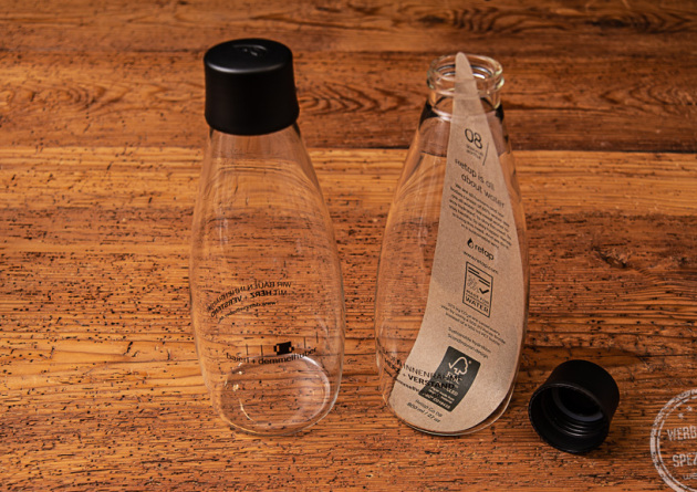 Retap Flasche 08 mit und Schraubverschluss mit Logo von Baierl + Demmelhuber