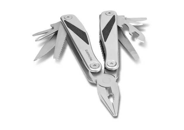 Multitool von Richartz mit Gravur