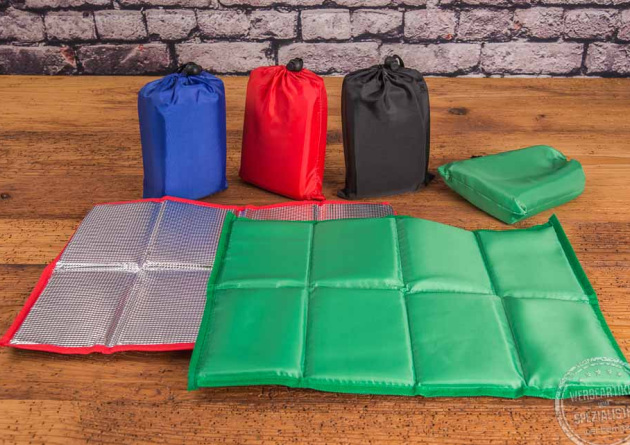 Logo auf Sitzkissen drucken