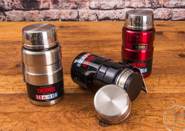 thermos essensgefäß isoliert