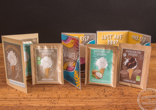 wellnuss Eispulver verschiedene Sorten im Portionsbeutel in der Klappkarte als Werbegeschenk.