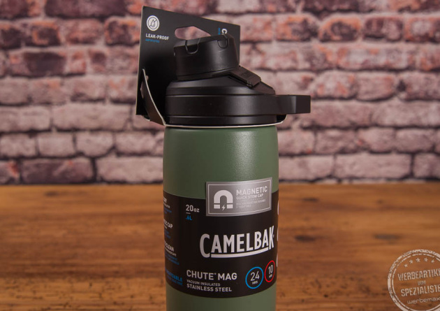 Trinkflasche mit auslaufsicherem Deckel von CamelBak