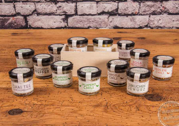 wellnuss Gewuerze im Glaeschen