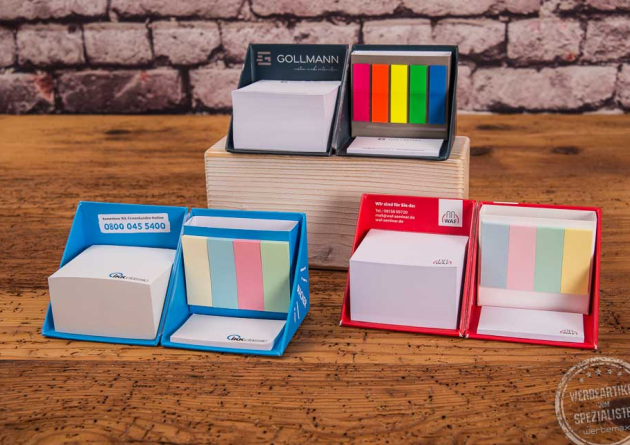 Office Organizer mit Haftnotizen und Notizblock