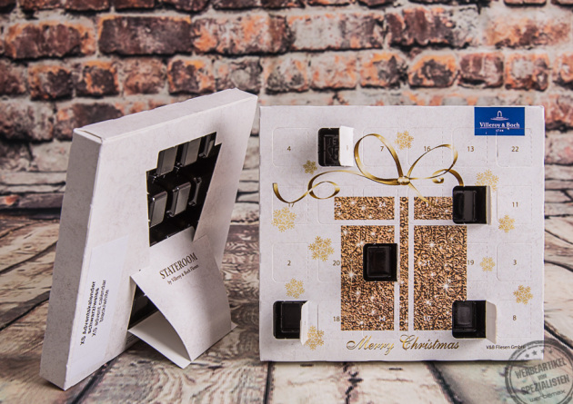 Adventskalender als Weihnachtsgeschenk für Mitarbeiter mit goldener Geschenkoptik und Villeroy & Boch Branding – mit Werbeanbringung, ideal als hochwertiger Werbeartikel zur Weihnachtszeit.