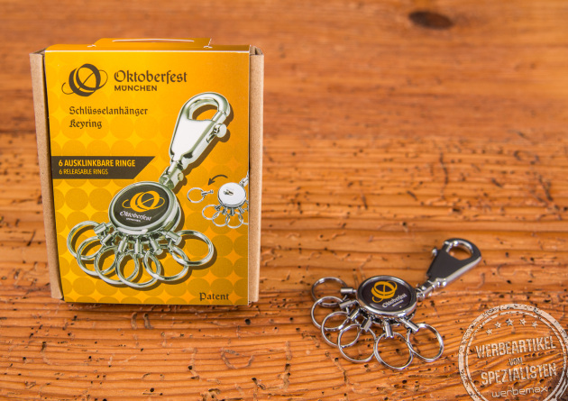 Der Schlüsselanhänger Patent von Troika im Oktoberfestdesign mit Oktoberfestlogo in der Mitte ist ein schönes Geschenk für Geschäftspartner und Kunden. Die 6 ausklinkbaren Schüsselringe sind ein besonderes Highlight. 