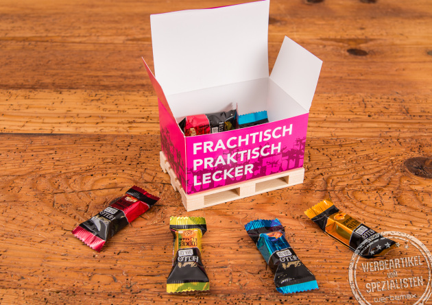 Mini-Palette in gro&szlig; mit Lindt HELLO-F&uuml;llung als Werbegeschenk f&uuml;r Kunden