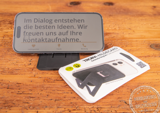 Handyhalter und Kartenetui in einem - Troika Hildecard ist ein hochwertiger Werbeartikel aus Kunstleder für Mitarbeiter und Geschäftskunden. 