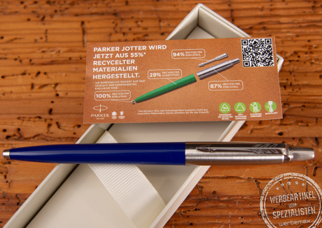 Hochwertiges Kundengeschenk mit Logo aus recycelten Materialien im edlen Etui. Nachhaltiges Werbegeschenk für Kollegen und Kunden. 