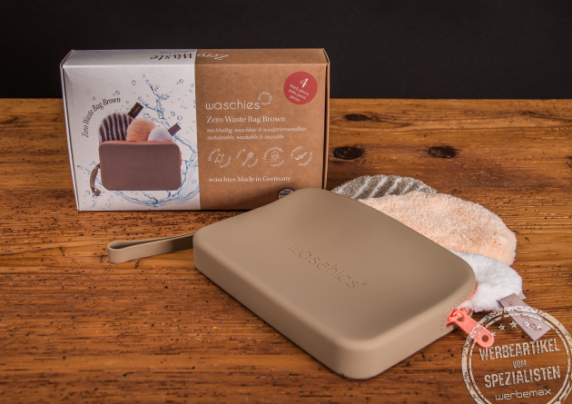 Washbag waschies mit Travelbag und Kartonage als Werbeartikel.