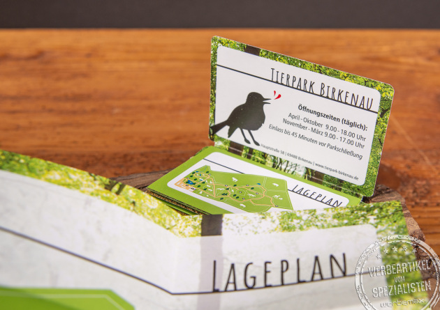Kompakter Faltplaner Concept Card – Werbeartikel mit Logo-Druck aus hochwertigem Papier.