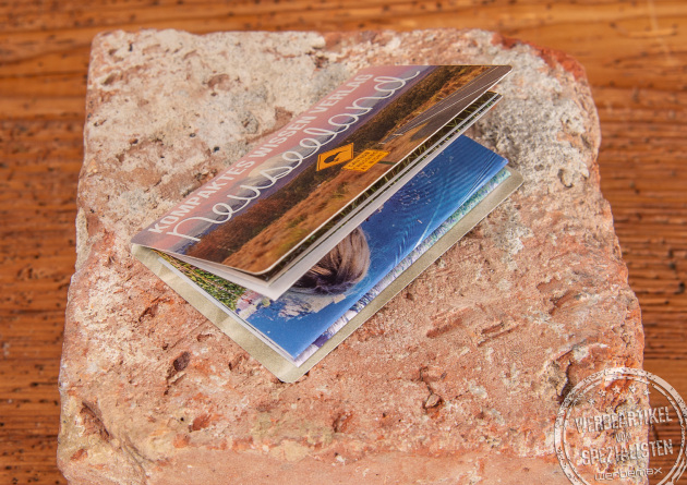 Concept Card von werbemax als nachhaltiger Faltplan f&uuml;r Messeflyer, Karten oder eine Modell&uuml;bersicht ganz individuell nach Ihren W&uuml;nschen gefertigt. 