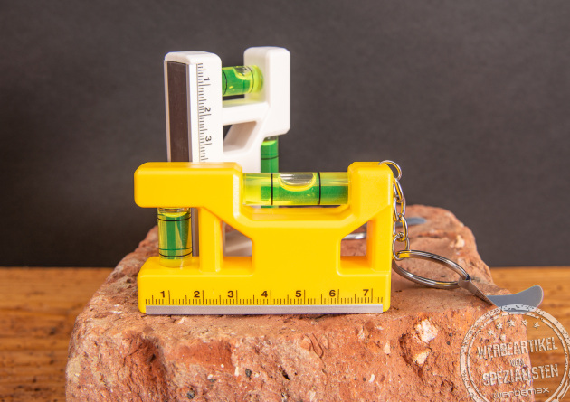 Zwei Mini Wasserwaagen f&uuml;r den Schl&uuml;sselbund als Streuartikel.