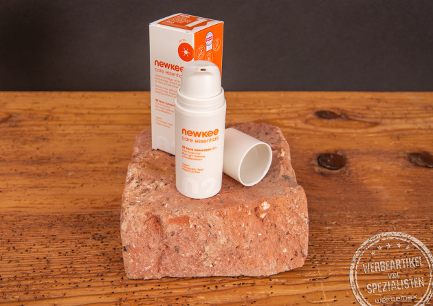 Hochwertige Sonnencreme von newkee jetzt mit Ihrem Logo als hochwertiges Werbegeschenk einsetzen