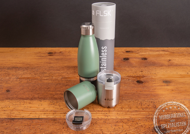 Gr&uuml;ne Trinkflasche aus rostfreiem Edelstahl, isolierender Wirkung und toller Logogravur als hochwertiges Mitarbeitergeschenk