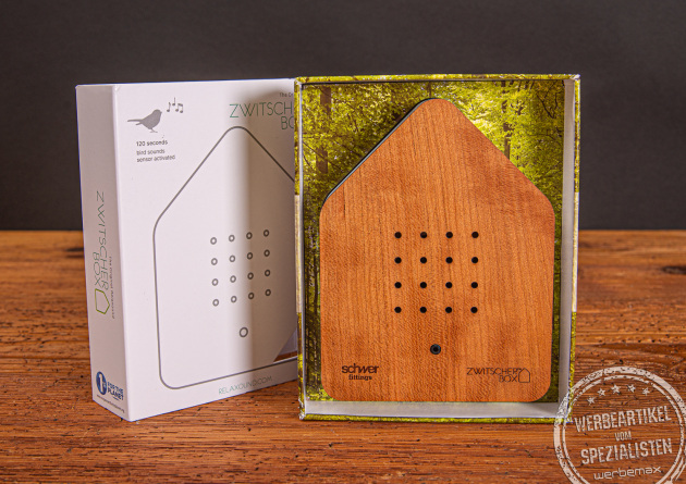 Zwitscherbox mit Logogravur Referenz Schwer Fittings.