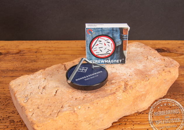 Schraubenmagnet mit Logodruck als Werbemittel.