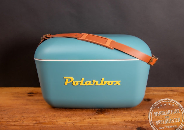 Hochwertiges Mitarbeitergeschenk, die K&uuml;hlbox Polarbox mit Ledertragegurt und wundersch&ouml;nem Design.