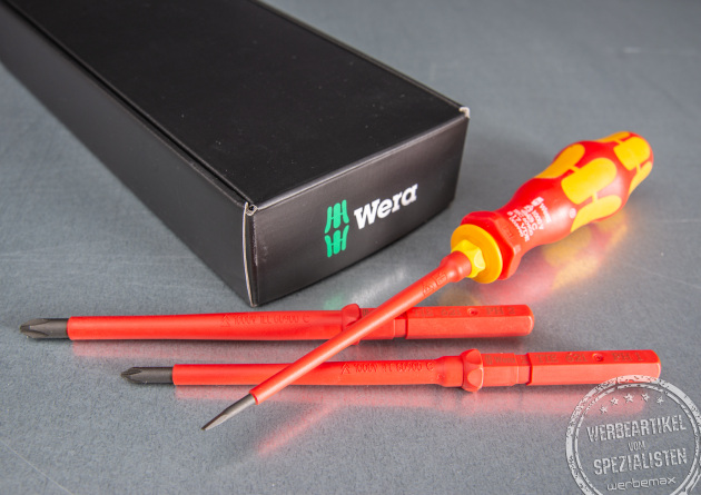 VDE Promotion Set von Wera im sch&ouml;nen Geschenkkarton mit Wera-Logo. Das Schraubendreher Bit Set ist f&uuml;r Elektriker perfekt geeignet. Jetzt mit Logo als Kundengeschenk bestellen. 