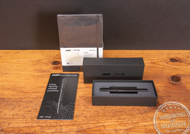 LAMY safari all black ncode Set mit Smart Pen und codiertem Notizbuch für digitales Schreiben.
