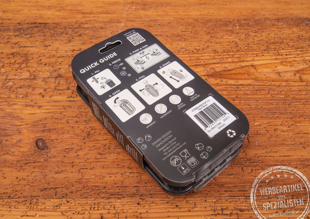 Eisw&uuml;rfelbox Icebreaker Pop in schwarz mit Beschreibung.