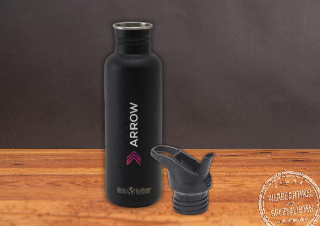 Nachhaltige Edelstahlflasche Klean Kanteen mit auslaufsicherem Bottle Flip Sports Cap Deckel in der Farben schwarz, weiß und silber