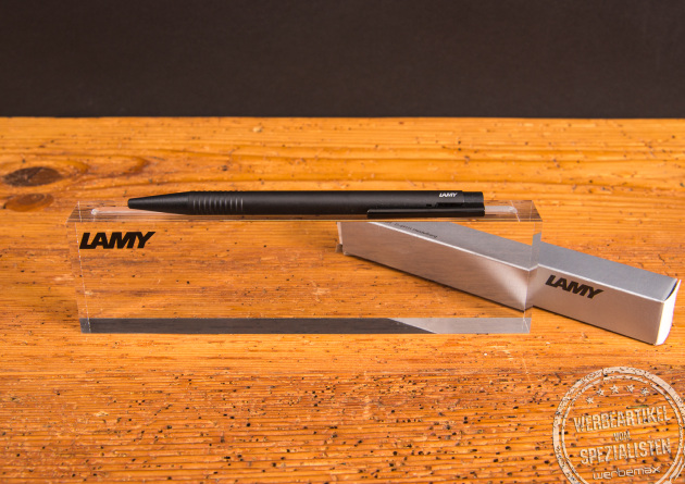 LAMY Logo Black Kugelschreiber in elegantem Schwarz mit Clip – hochwertiger Werbekugelschreiber von werbemax.