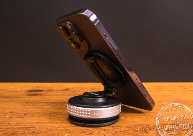 Magnetische Smartphonehalterung MagHolder Style mit MagSafe und Saugnapf-Befestigung, vielseitig einsetzbar als Werbemittel