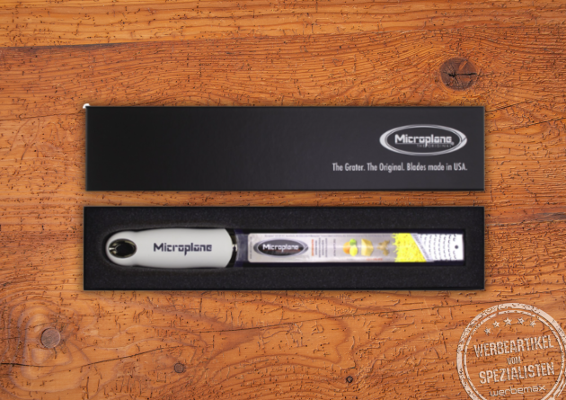 Microplane Premium Classic Zester Reibe weiss inklusive Geschenkbox und einfarbigem Druck auf dem Griff.