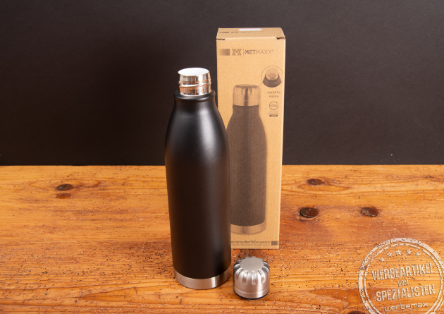 Metmaxx Refill Edelstahlflasche mit geöffneter Kappe neben der Originalverpackung – hochwertige Trinkflasche mit Keramik-Innenbeschichtung als Werbeartikel.