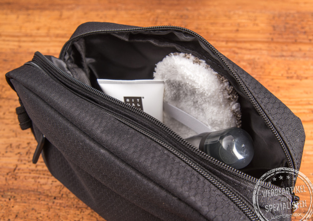 Travelite Kosmetiktasche Kick Off – hochwertiger Kulturbeutel als Werbegeschenk mit Logo.