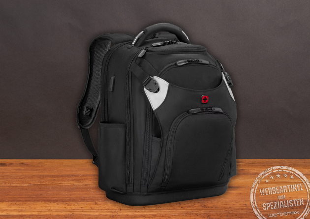 Geschlossener Wenger Tool Backpack Pro in seitlicher Ansicht mit robustem Design, mehreren Reißverschlussfächern und Außenfächern für Werkzeuge und Zubehör.
