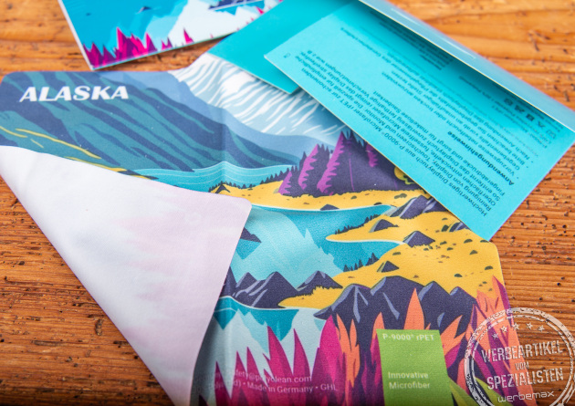 Displaytuch mit Logo aus Microfaser, hochwertiges Reinigungstuch für Touchscreens mit personalisierbarer Werbefläche.