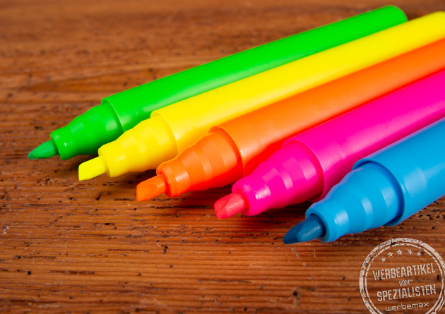 JUMBO Duft-Textmarker in Neonfarben als Werbeartikel mit Logo-Druck f&uuml;r auff&auml;llige Markenpr&auml;senz.