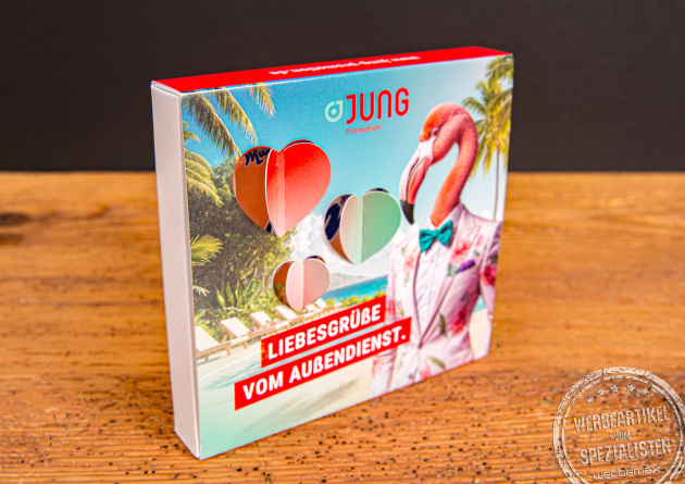 Geschenk Box mit Manner Waffeln oder Ritter Sport Schokolade, nachhaltiger Werbeartikel mit Logo f&uuml;r Kunden und Mitarbeiter