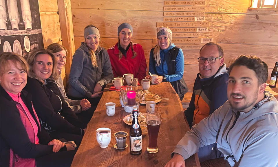 Das werbemax Team in der Hütte