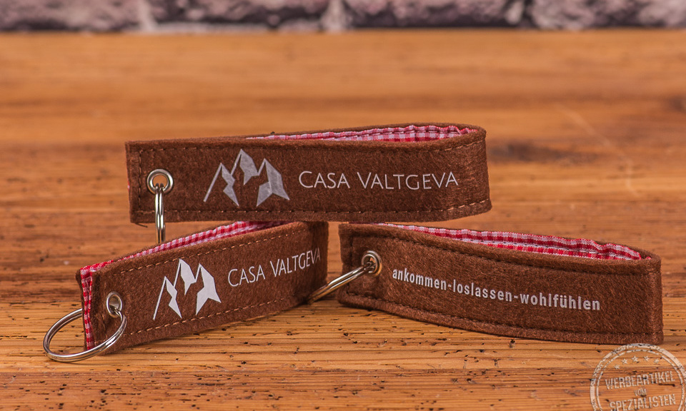 bestickter Filzschl&uuml;sselanh&auml;nger