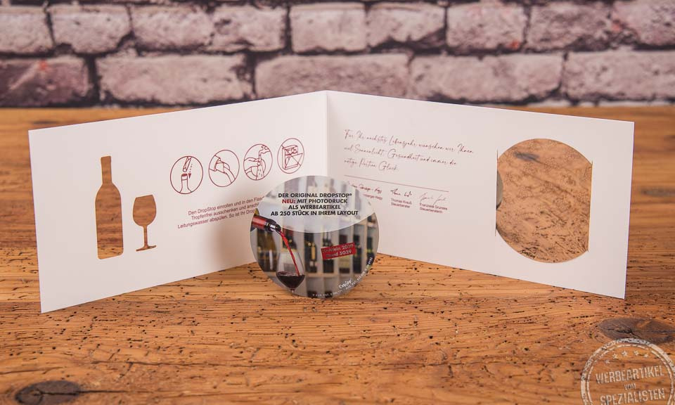 Drop Stop Weinausgießer mit Grusskarte als Werbegeschenk.