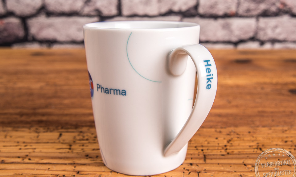 Tasse mit Mitarbeiternamen