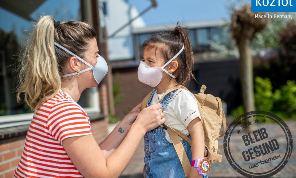 HI Schutzmaske koziol für Erwachsene und Kinder geeignet