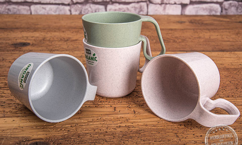 koziol maxx henkeltasse organic gestapelt und liegend 