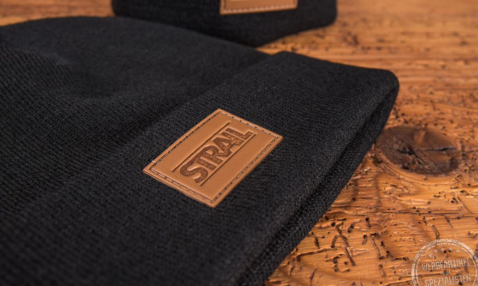 logo beanie