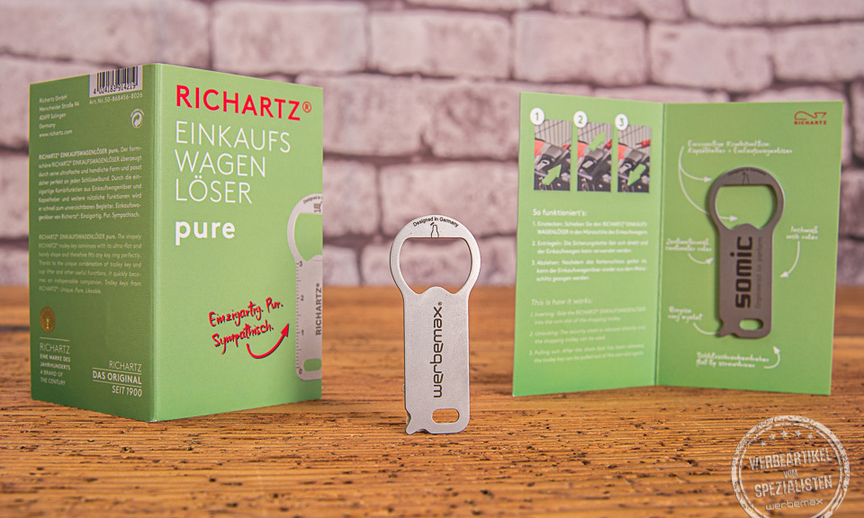 Einkaufswagenlöser von RICHARTZ mit Logogravur und individuell gestaltbarem Kärtchen als Werbeartikel