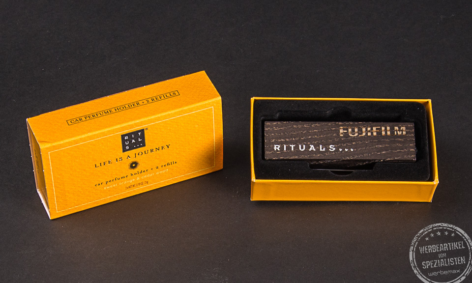 Rituals Autoduft in gelber Verpackung mit Logo bedruckt Fujifilm