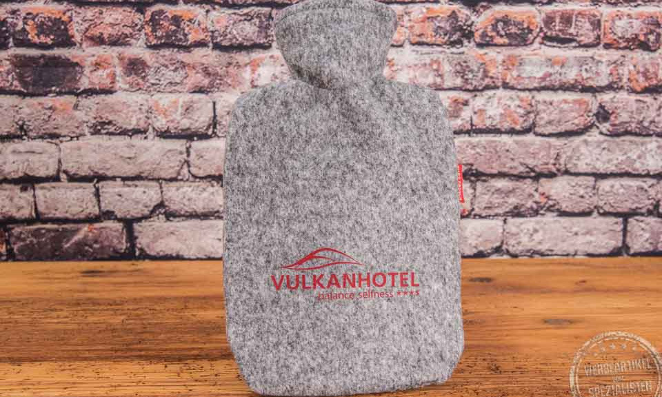 W&auml;rmflasche mit Logodruck f&uuml;r Hotels