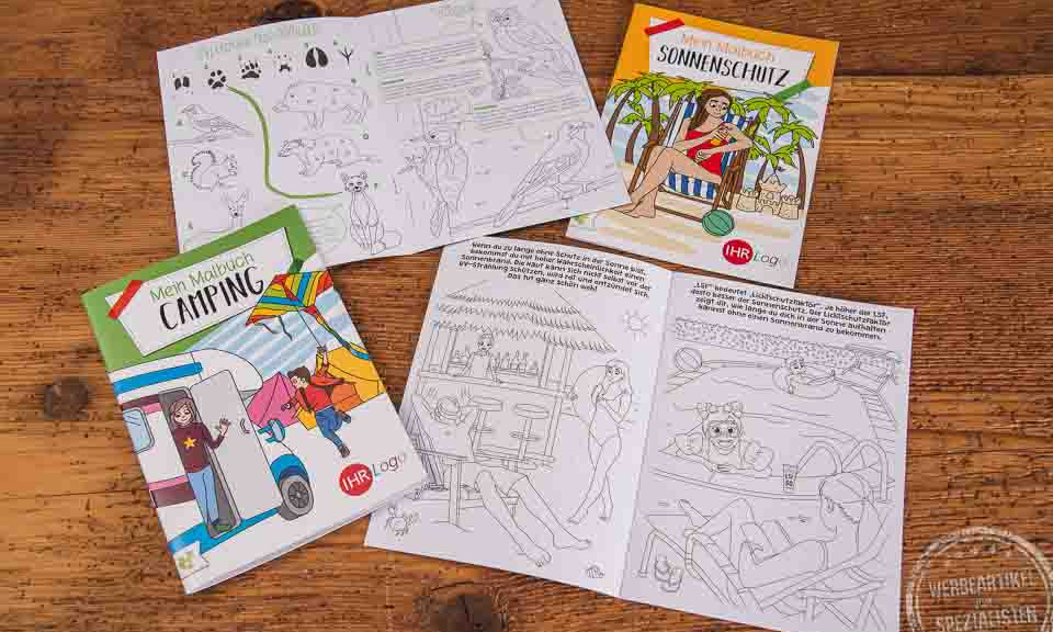 Werbemalbücher DIN A5 mit Logo – Themen Sommer und Reisen, geöffnete Innenseiten mit Ausmalmotiven als kreativer Werbeartikel für Kinder.
