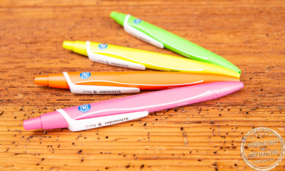 Vier Schneider Kugelschreiber RECO neon