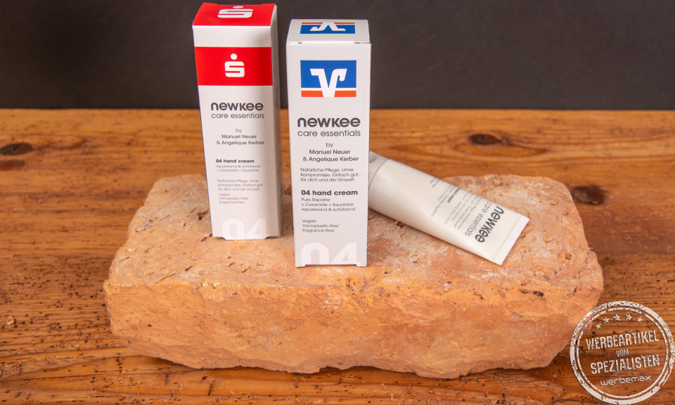 Vegane Handcreme von Newkee mit Logodruck auf der Verpackung