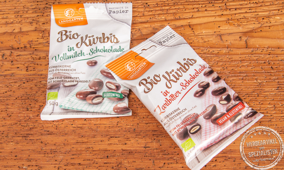 Landgarten Kürbiskerne in Schokolade als Giveaway.